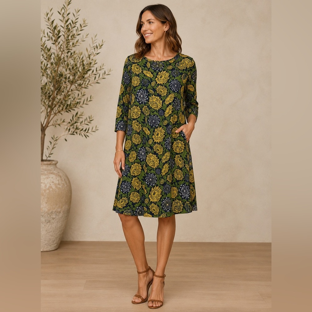 Lesley Evers Mindy dress in daffodil navy-NWT!